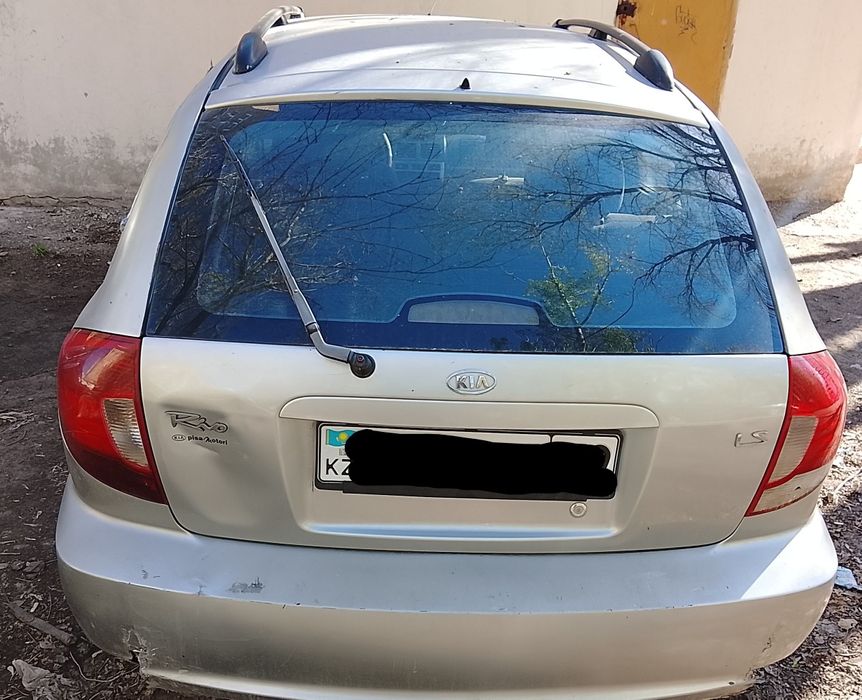 Kia rio продам либо обмен на АКПП