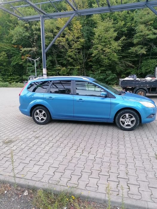 FORD Focus 2011 — imagine 4