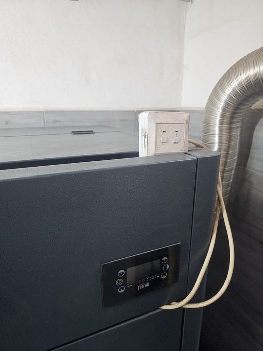Centrala pe peleti Ferroli BioPellet Tech SC 33ch