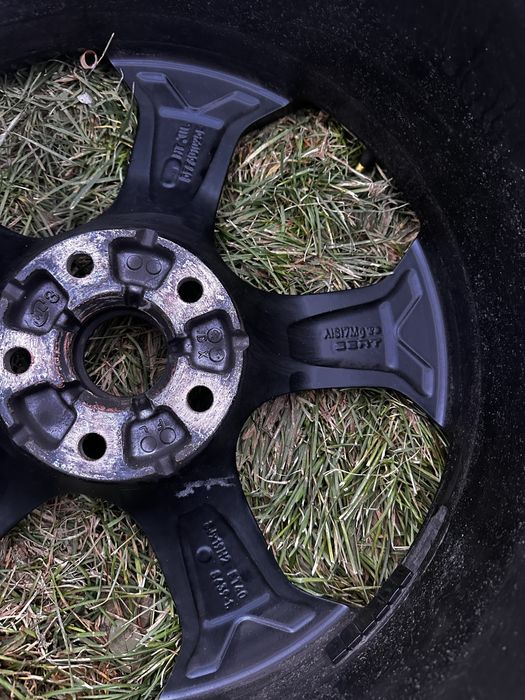 jantă r19 seat cupra formentor .cod:5ff601025.E.