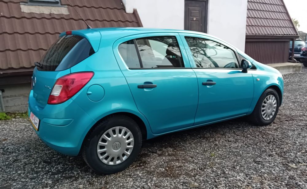 Vand Opel Corsa D 1.2 2010 - cutie automata !