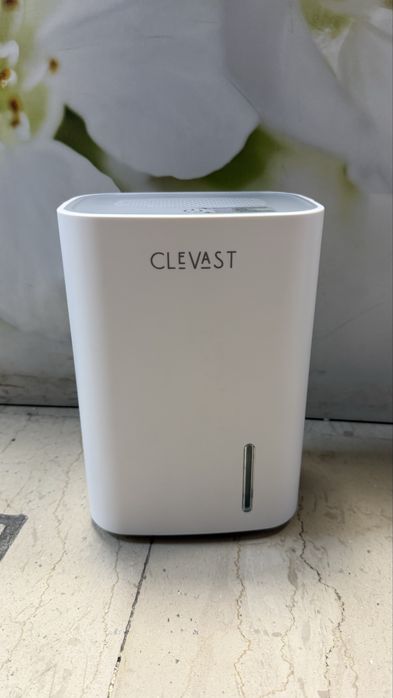 Ултра тих електрически мини влагоабсорбатор Clevast