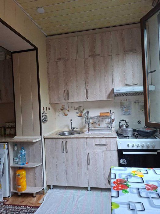 Коракамиш 2 хона 2 этаж сотилади. Кара камыш 2 комнатная евроремонт