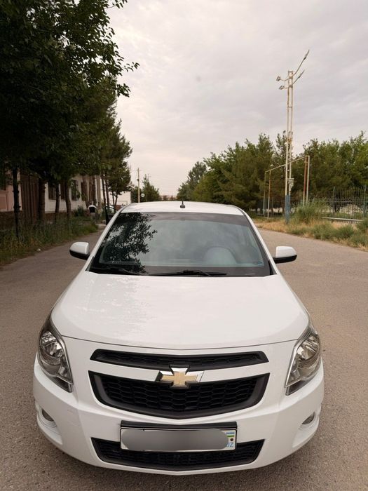 Chevrolet Cobalt sotiladi
