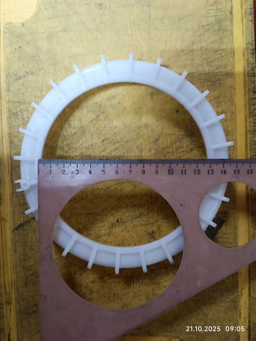 Продам на Тойоту Королла .