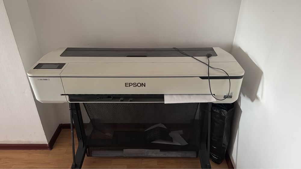 Продам принтер Epson SC-T5100