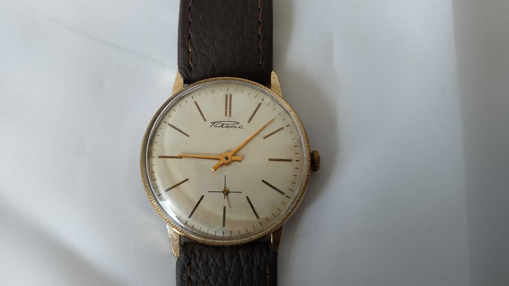 Мъжки механичен ръчен часовник - Ракета / Raketa - позлатен