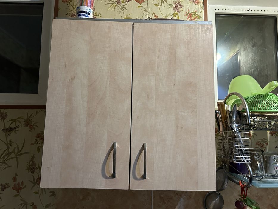 Шкафчик нависной