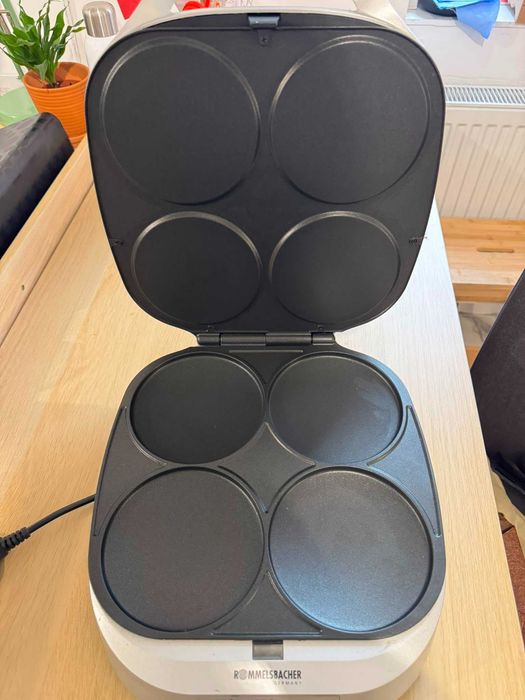 Aparat de facut clatite 1800 W ROMMELSBACHER PANCAKE MAKER PC 1800 Alb
