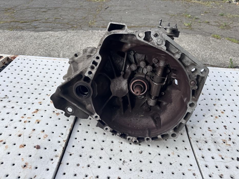 Cutie viteze Toyota Aygo 1.0 benzina 1KR fabricatie 2014-2022