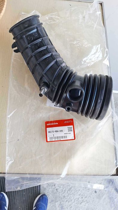 № 97 Въздуховод за Хонда Акорд 7  2,0 OEM 06172-RBA-305 17228-RBA-000