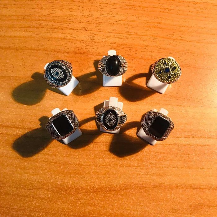 Модные печатки для парней