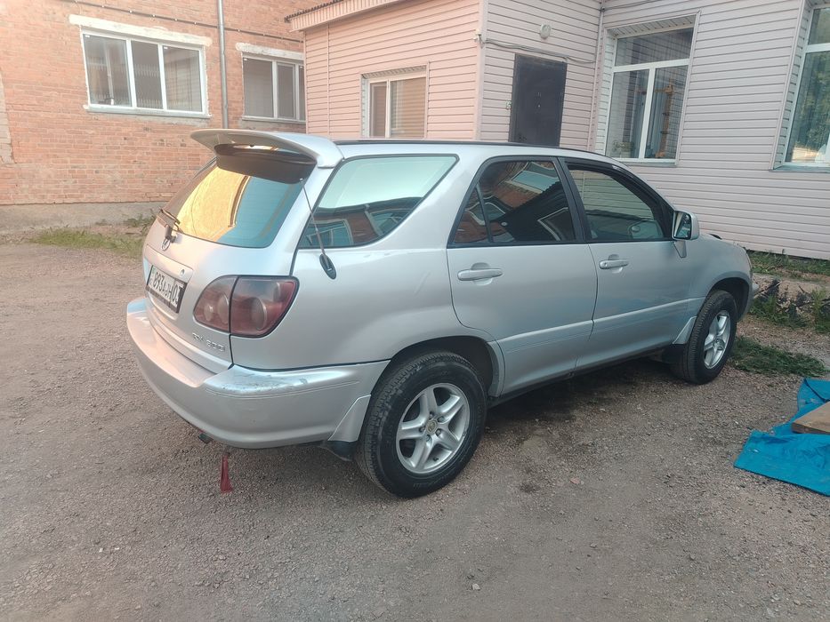 Продам лексус rx 300