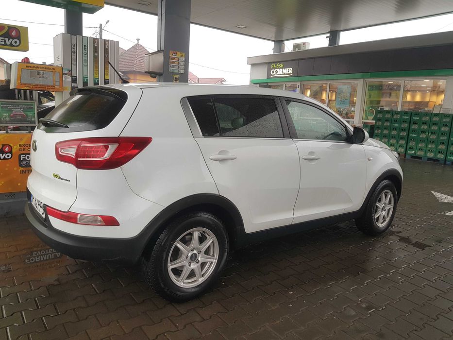 KIA Sportage 2013 — imagine 4