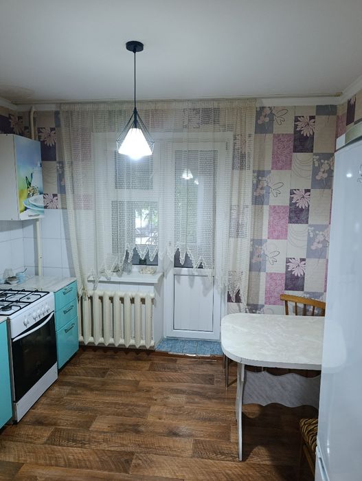 Продается 2ком квартира район 4 микрорайон