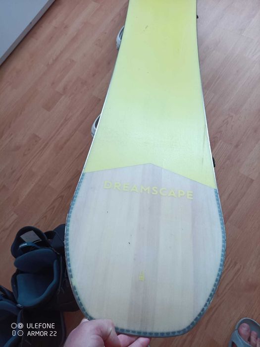 Placă snowboard  + Boots  + Legături snowboard + Cască  snowboard -NOI