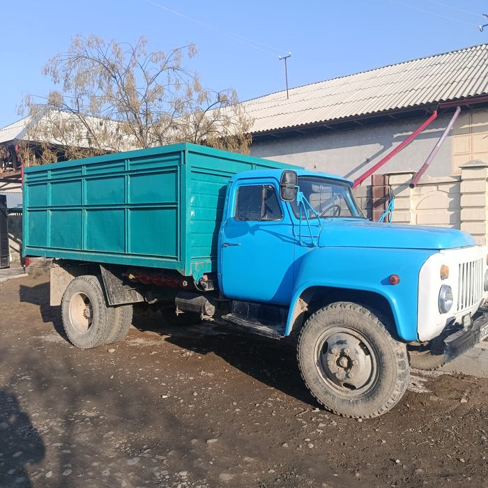 Gaz 53 sotiladi SOMASVAL hamma joyi ishlaydi  karopka tormoz zilniki