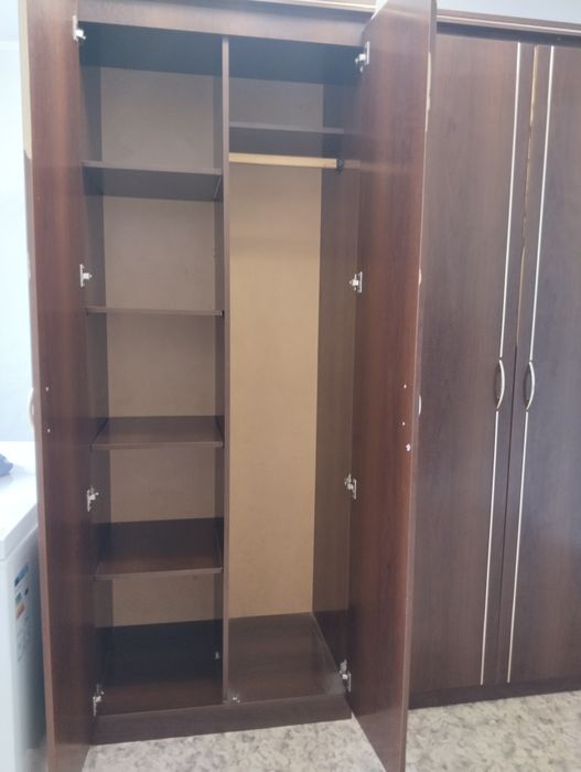 Продам 2 шифонера
