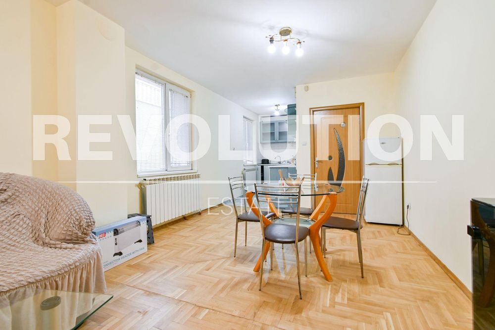 Двустаен апартамент в ж.к. Овча купел .