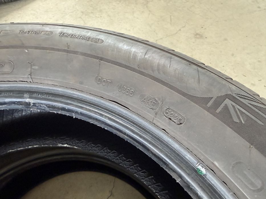 4бр. ОТЛИЧНИ Летни Гуми С Борд 235/55R/19 -AVON- DOT:5220- 7.1мм.+6.6мм.
