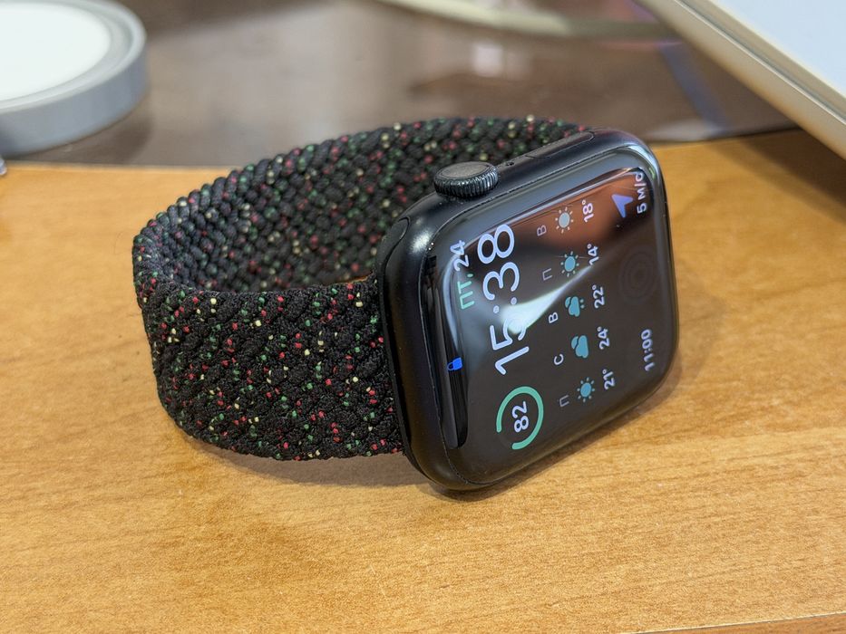 Apple watch s9 45mm midnight