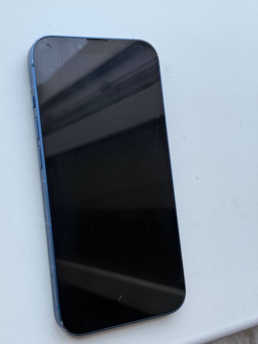 айфон 13 с гарантией