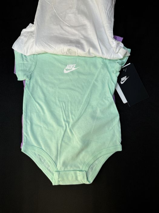 Set body-uri Nike