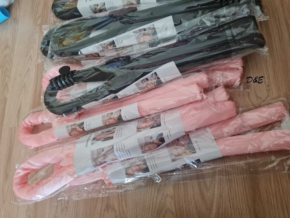 Голяма, стилна ролка за коса от коприна с два ластика