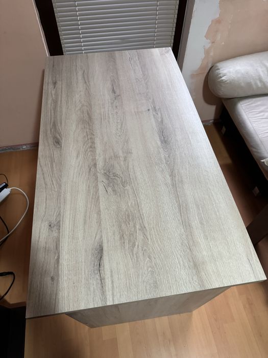 Бюро за офис или домашно използване