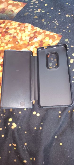 Husa Huawei marca Mate 20