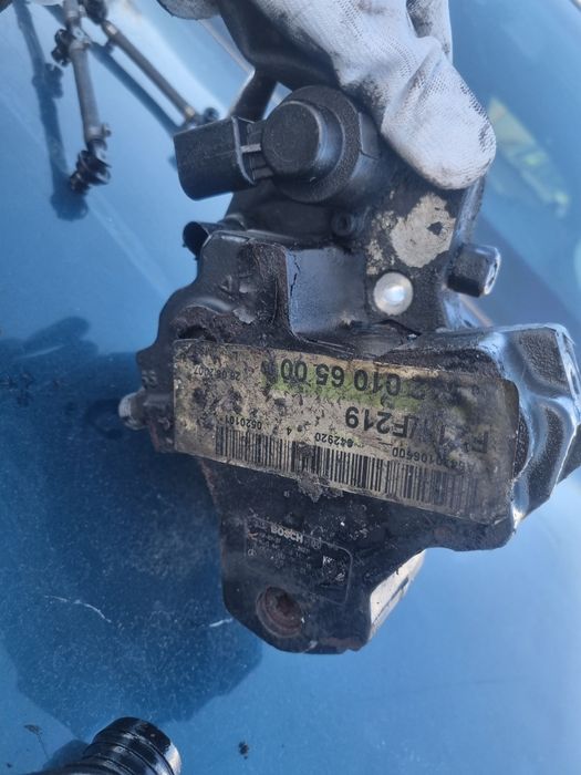 Помпа с дюзи за Mercedes CLS 320dizel 2007god