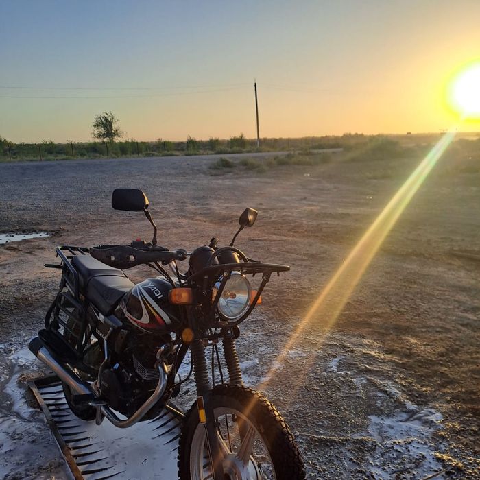 Мотоцикл yaqi 200cc