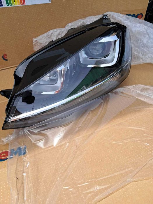 Faruri VALEO NOI ( EUROPA) FULL echipate 044923/044924,D3S, H7, Bi-Xenon