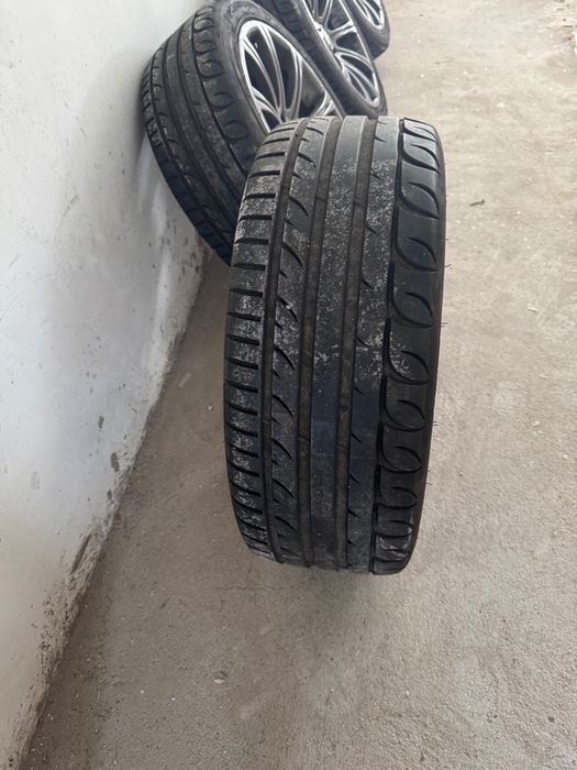 Bmw E60 19 джанти със нови летни гуми…