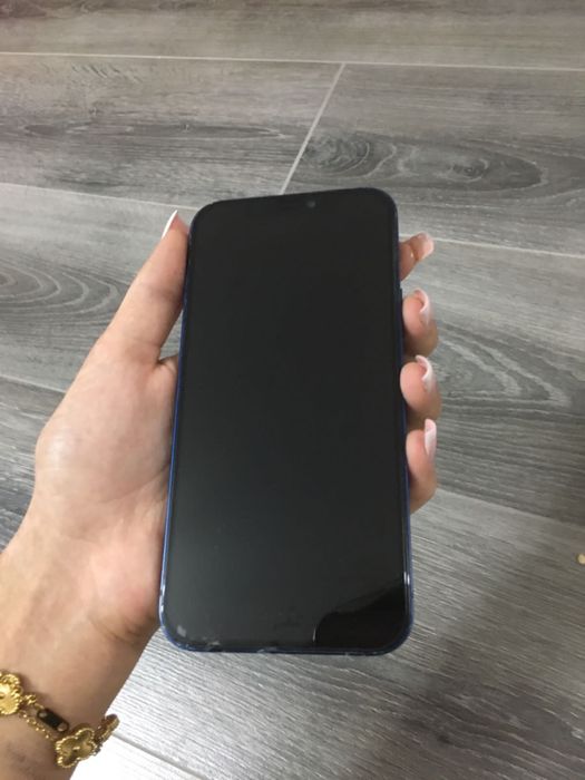 Iphone 12 мини емессс.