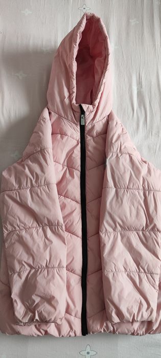 Куртка на девочку 10-12 лет