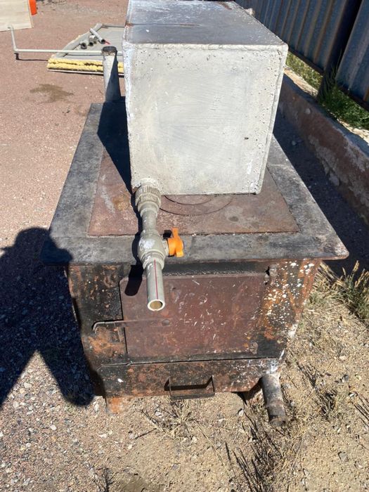 Продается поровой печь.