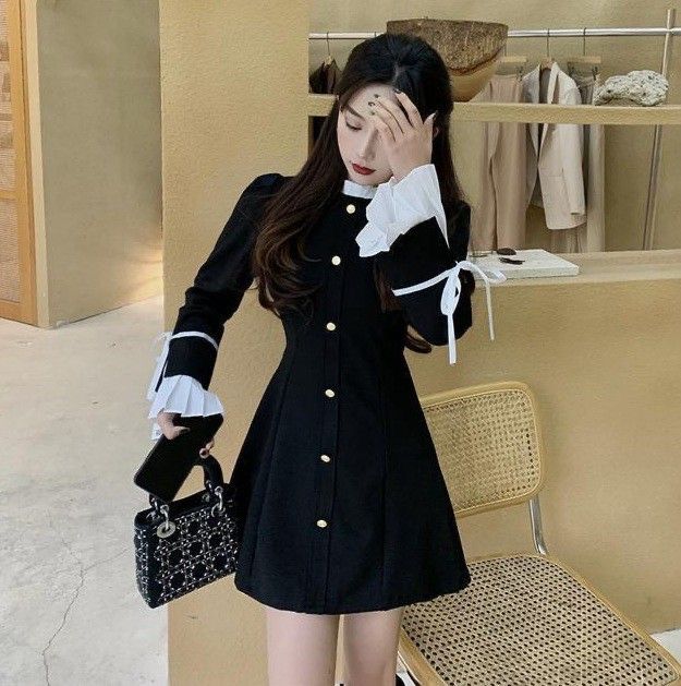 Черно-белое платье