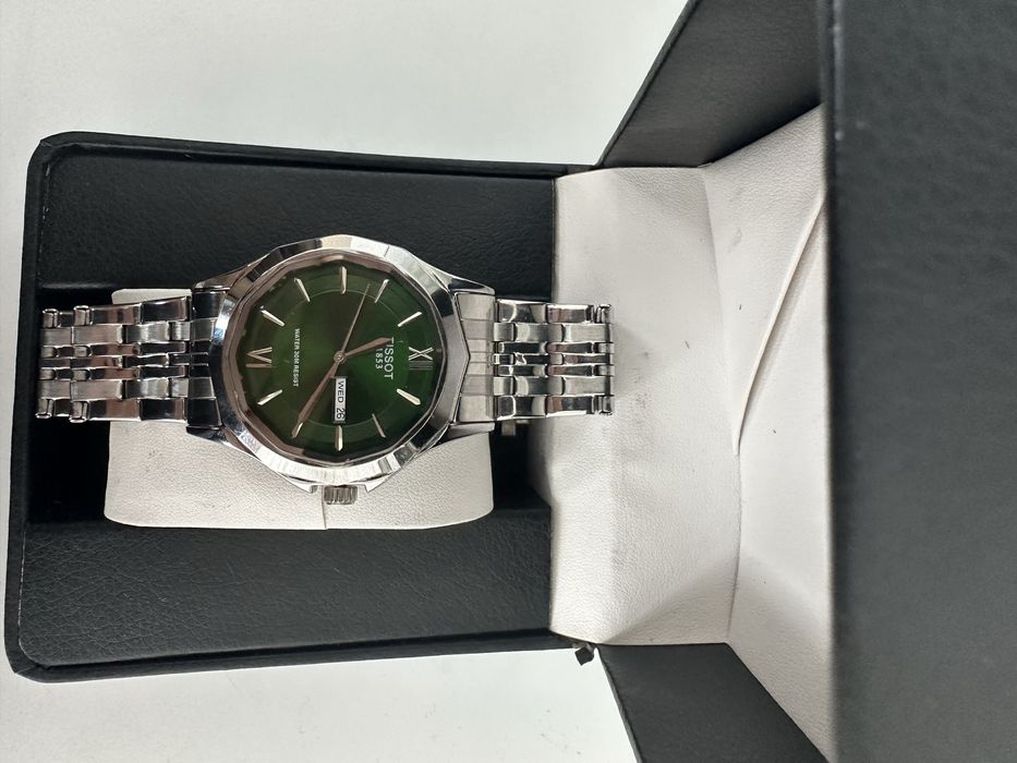 Часы Tissot 1853