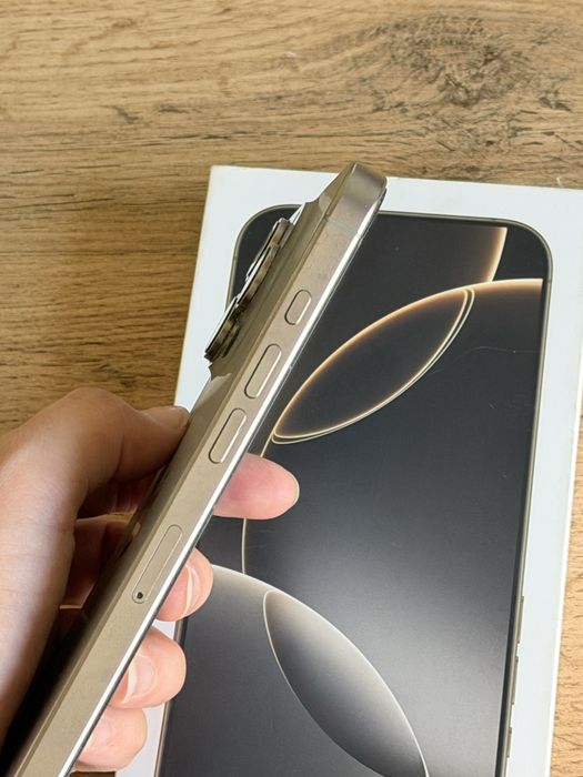Iphone 16 pro max 256 gb Natural Titanium
