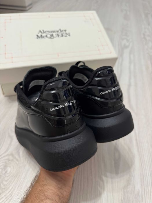Adidasi Alexander Mc Queen l Produs NOU Premium din Piele - Full Box