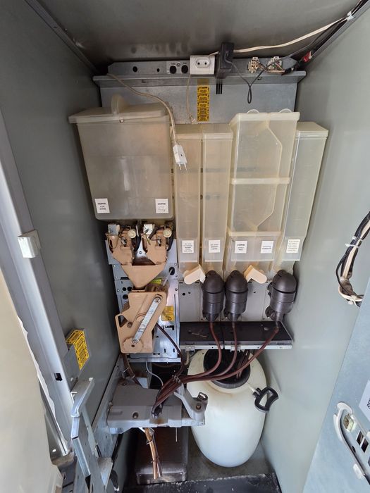 Продавам ZANUSSI astro