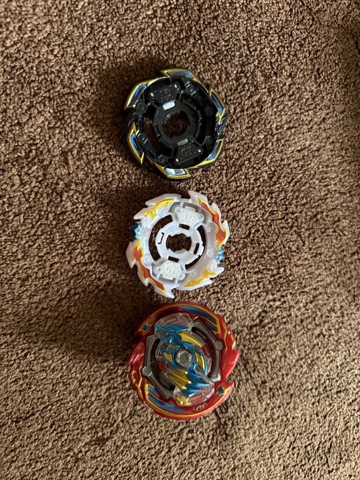 Такара Томи бейблейд