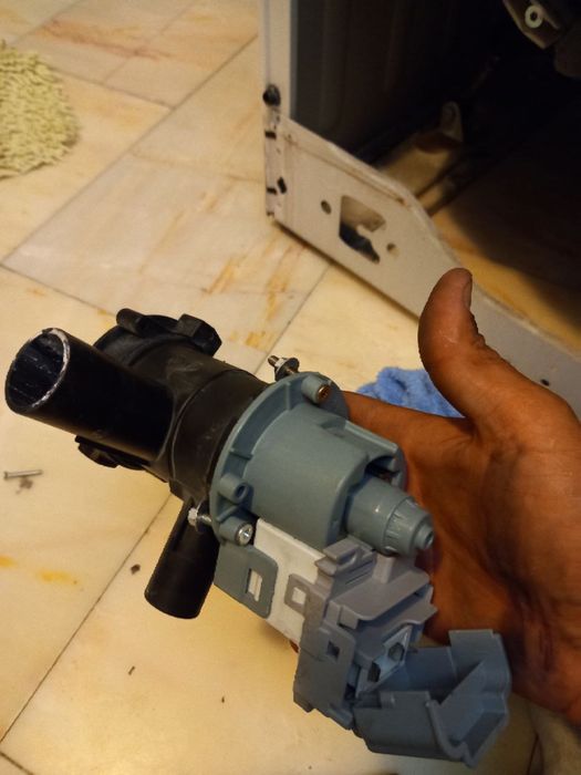 Remont stiralniy mashin Ремонт стиральных машин уйда хизмат корсатамиз