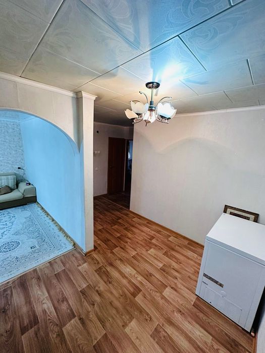 Продам 3 ком кв 67 м2 в районе жд вокзала