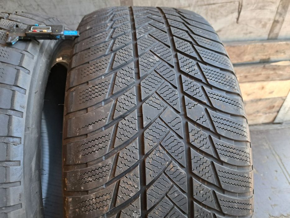 2 anvelope 285/45 R21 Bridgestone runflat