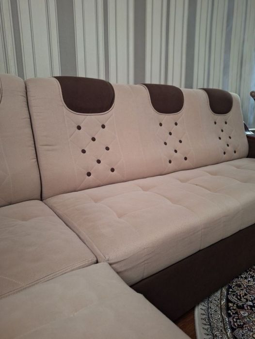 Мягкий угловой диван