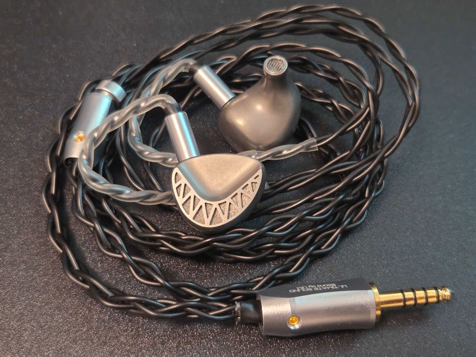 Casti IEM Unique Melody Maven II Crescent