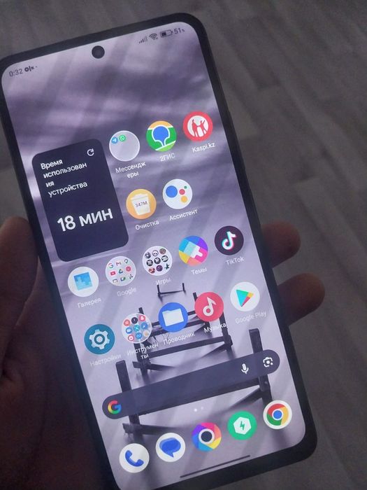 Poco F3 8/256 ГБ продам