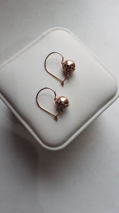 серьги золото 585-проба, 0.93-грам, , состояние отлично.